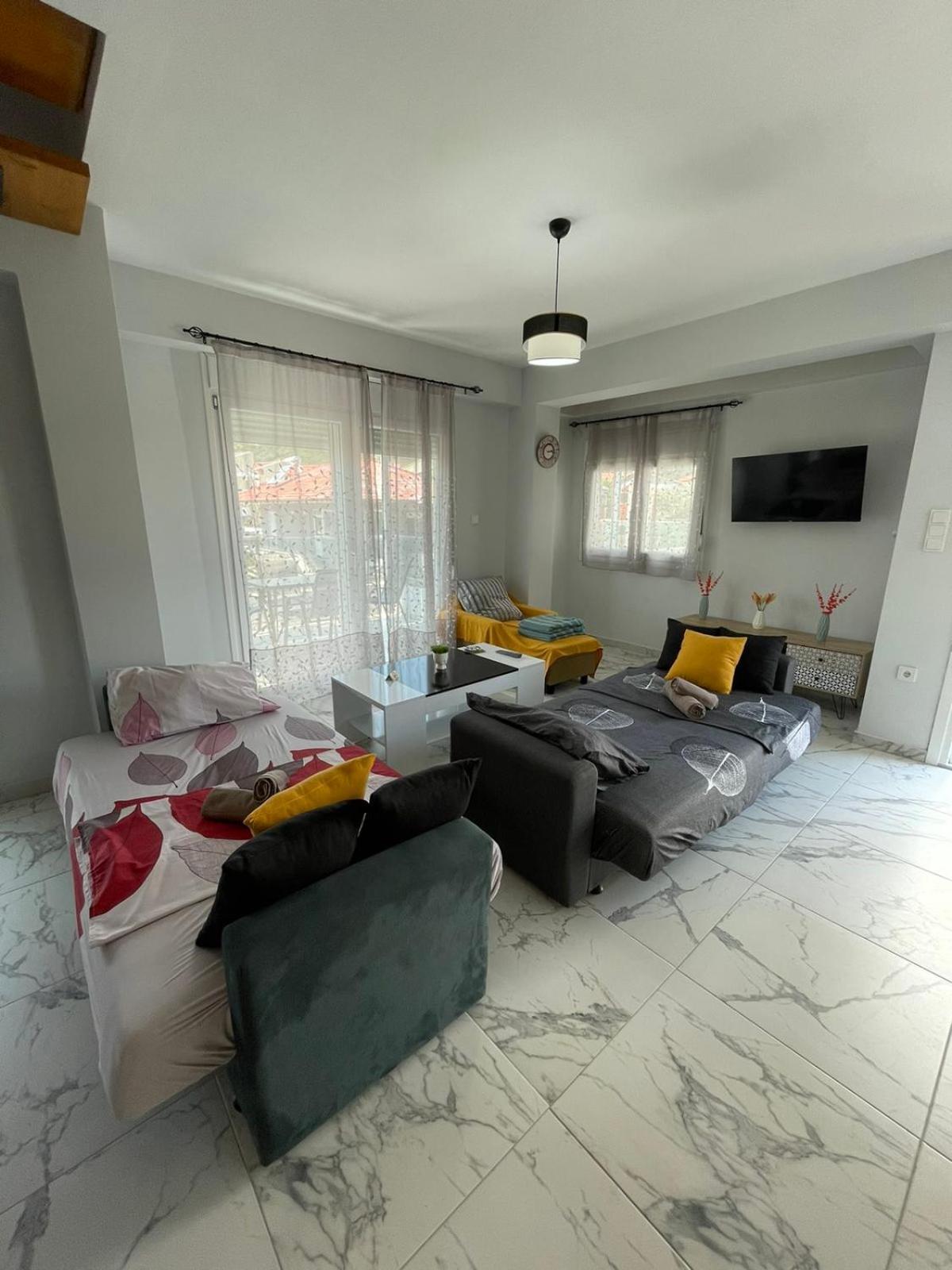 Chara'S House Apartment Кавала Екстериор снимка